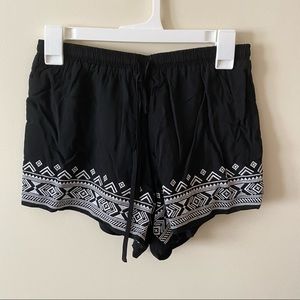 F21 Black Summer Flowy Embroidered Shorts